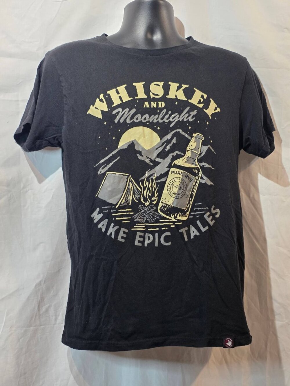 Canada Weather Gear Graphic Tee - Whiskey & Moonlight (Men's M)